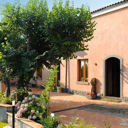 La Corte Di Bafe B&B "Slow Life" Zafferana Etnea Buitenkant foto