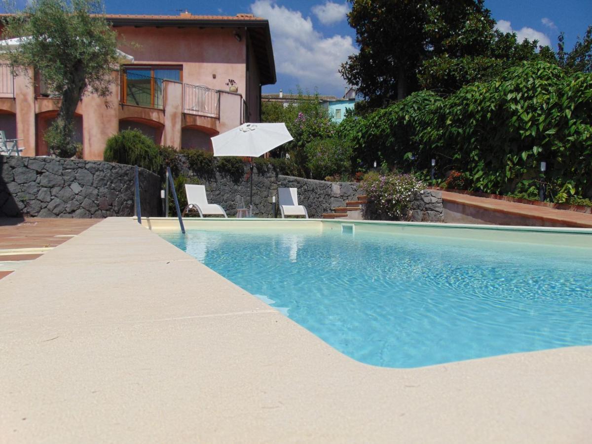 La Corte Di Bafe B&B "Slow Life" Zafferana Etnea Buitenkant foto