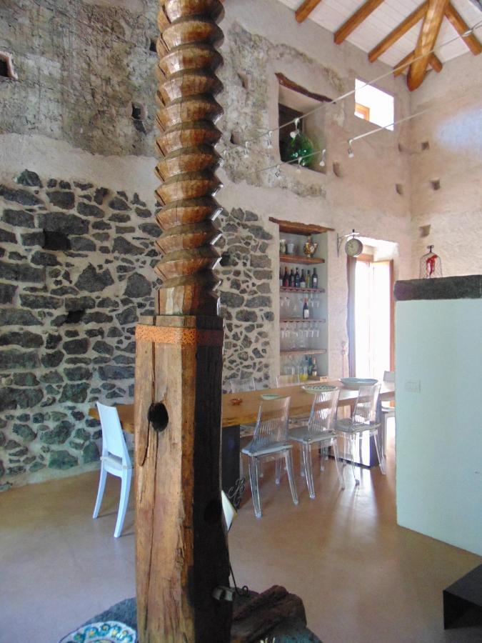 La Corte Di Bafe B&B "Slow Life" Zafferana Etnea Buitenkant foto