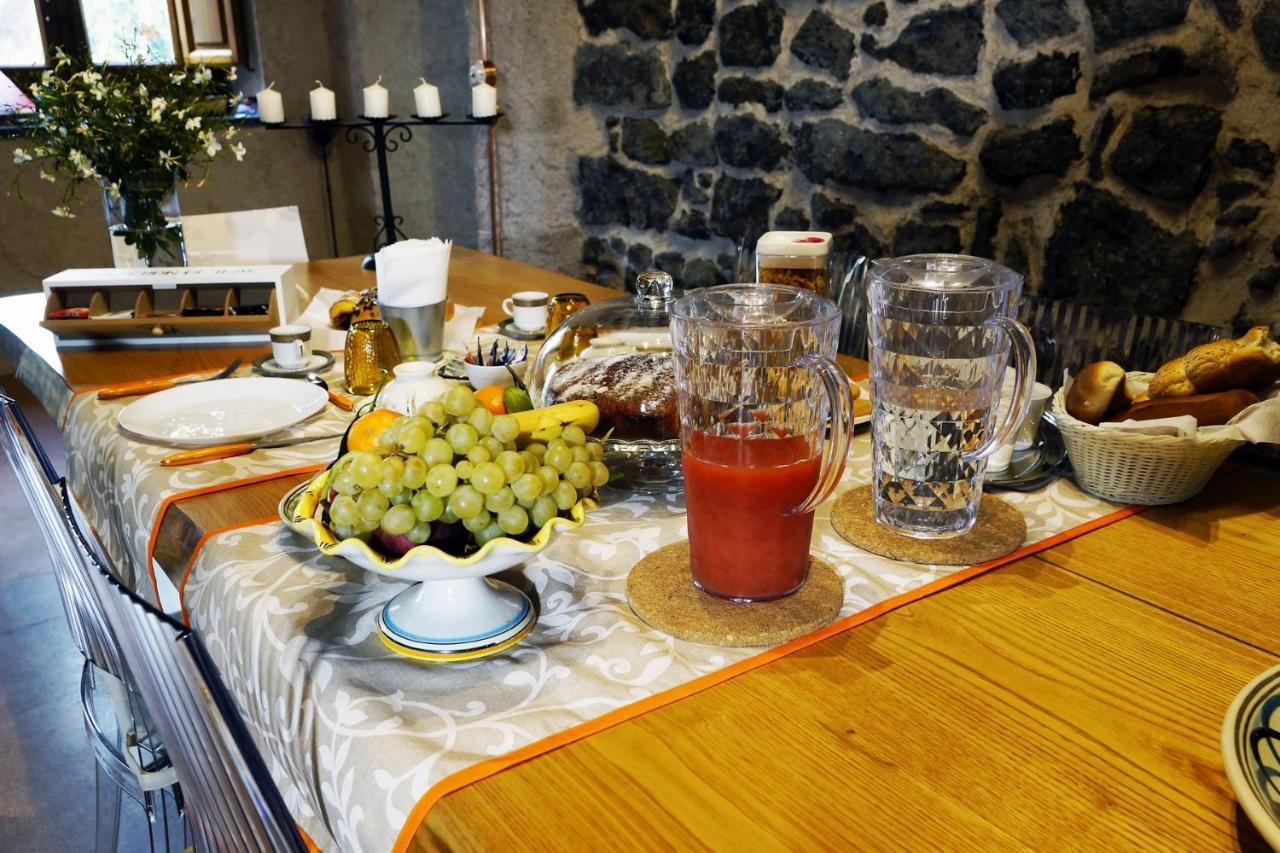 La Corte Di Bafe B&B "Slow Life" Zafferana Etnea Buitenkant foto